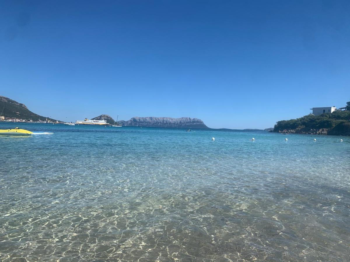 Bona Ciurrata Hotel Golfo Aranci Kültér fotó