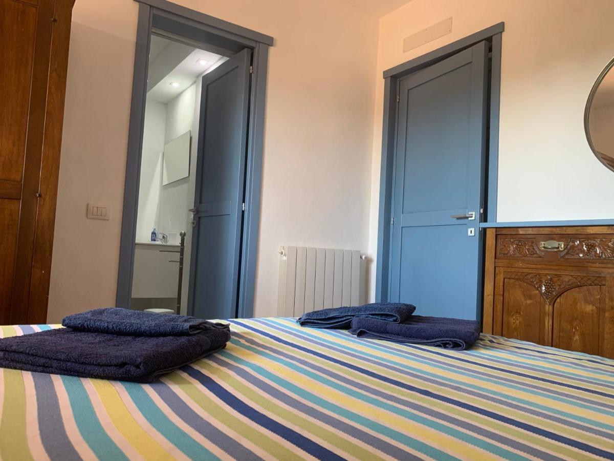 Bona Ciurrata Hotel Golfo Aranci Kültér fotó