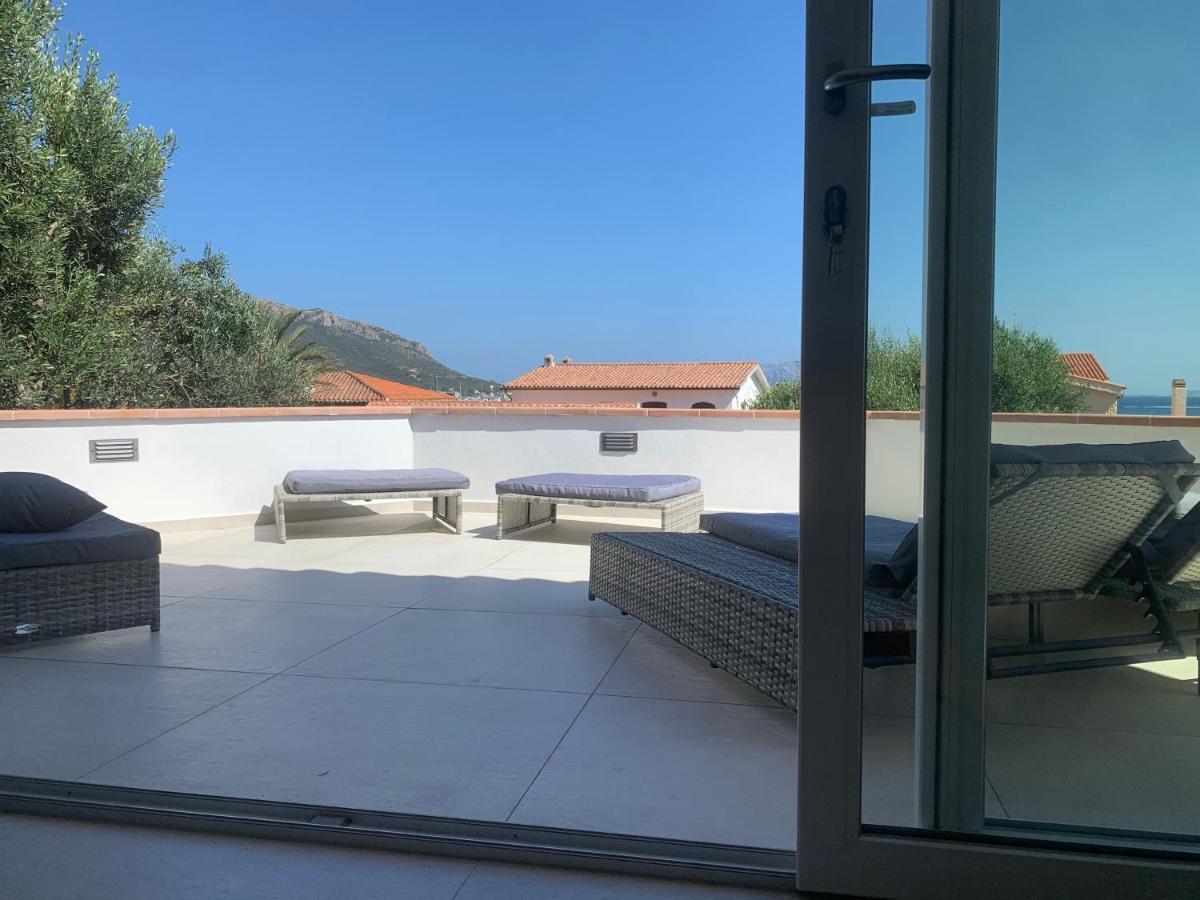 Bona Ciurrata Hotel Golfo Aranci Kültér fotó