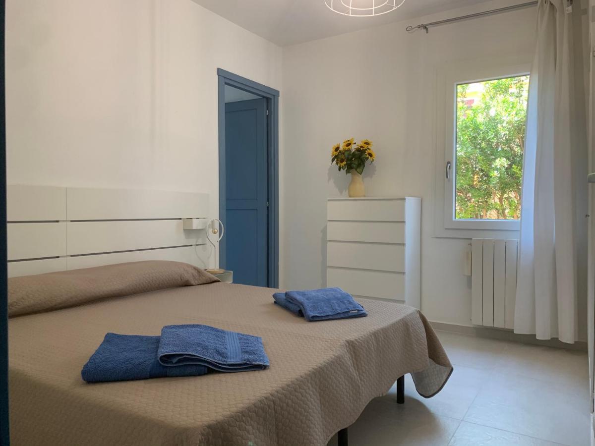 Bona Ciurrata Hotel Golfo Aranci Kültér fotó