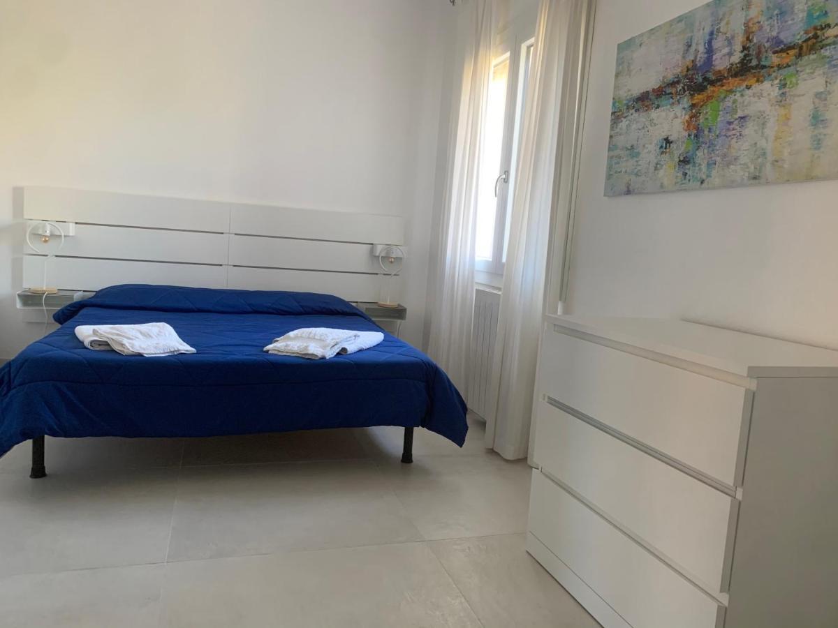 Bona Ciurrata Hotel Golfo Aranci Kültér fotó